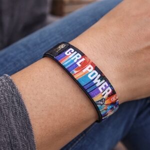 🤩 🌈 ZOX Girl Power Bracelet • RETIRED • Empowerment Design Size Medium